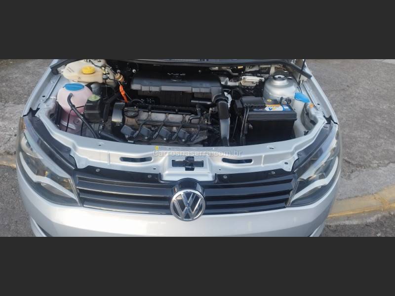 VOLKSWAGEN - VOYAGE - 2013/2013 - Prata - Sob Consulta