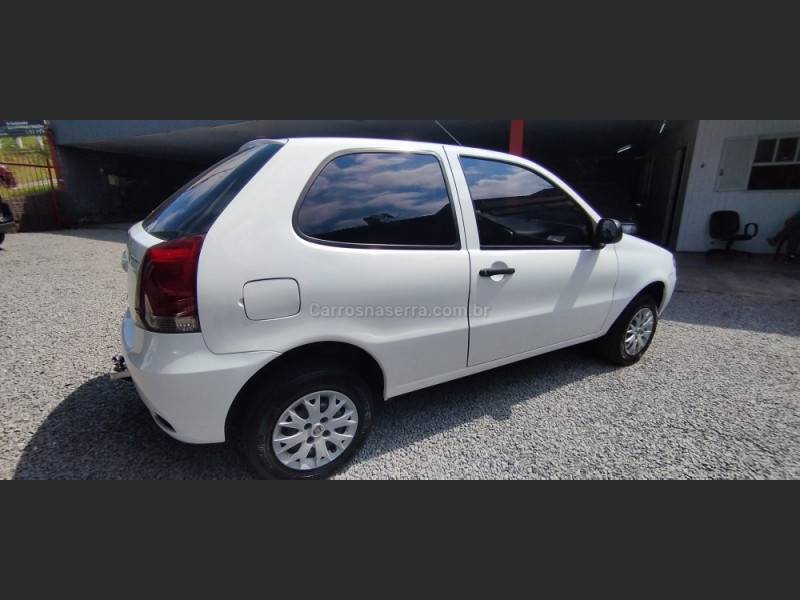 FIAT - PALIO - 2013/2013 - Branca - R$ 26.500,00