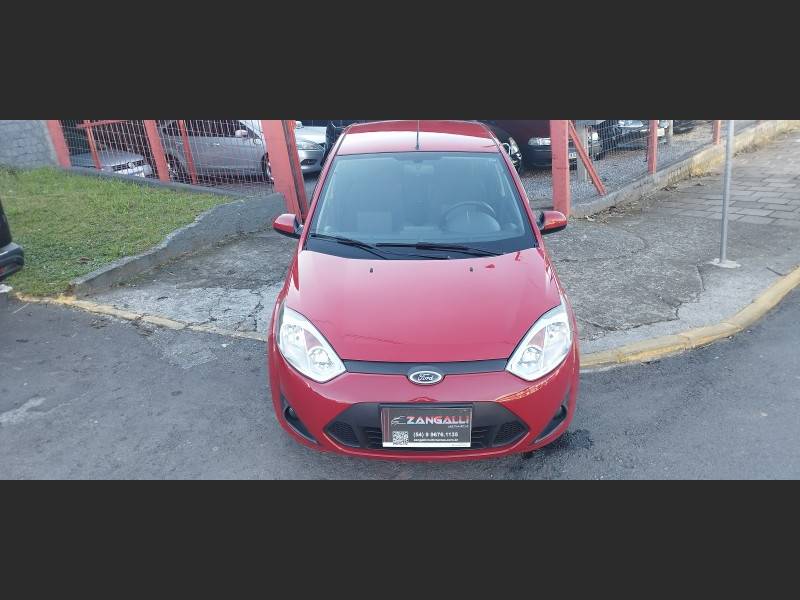 FORD - FIESTA - 2013/2013 - Vermelha - R$ 34.900,00