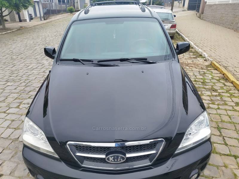 KIA MOTORS - SORENTO - 2005/2005 - Preta - R$ 46.900,00