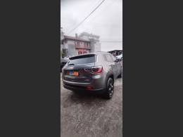 JEEP - COMPASS - 2016/2017 - Cinza - R$ 91.500,00