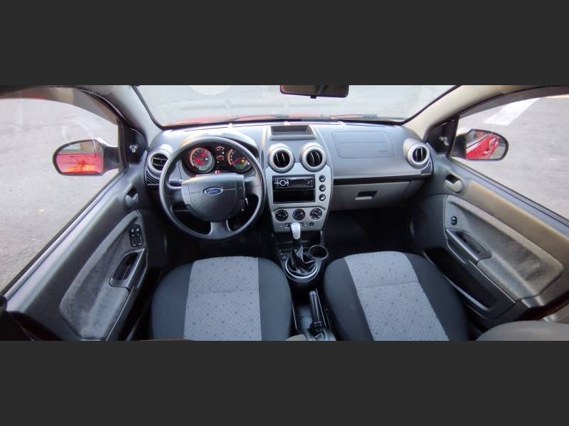 FORD - FIESTA - 2013/2013 - Vermelha - R$ 34.900,00
