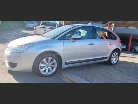 CITROËN - C4 - 2010/2011 - Prata - R$ 32.900,00