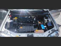 FIAT - PALIO - 2005/2005 - Prata - R$ 23.900,00
