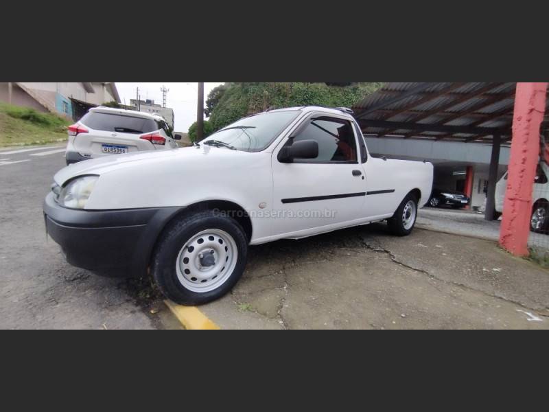FORD - COURIER - 2003/2003 - Branca - R$ 24.900,00