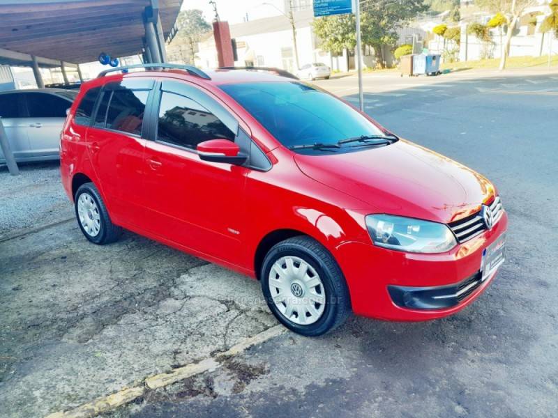 VOLKSWAGEN - SPACEFOX - 2013/2013 - Vermelha - R$ 41.900,00
