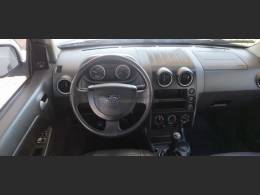 FORD - ECOSPORT - 2003/2004 - Prata - R$ 26.500,00