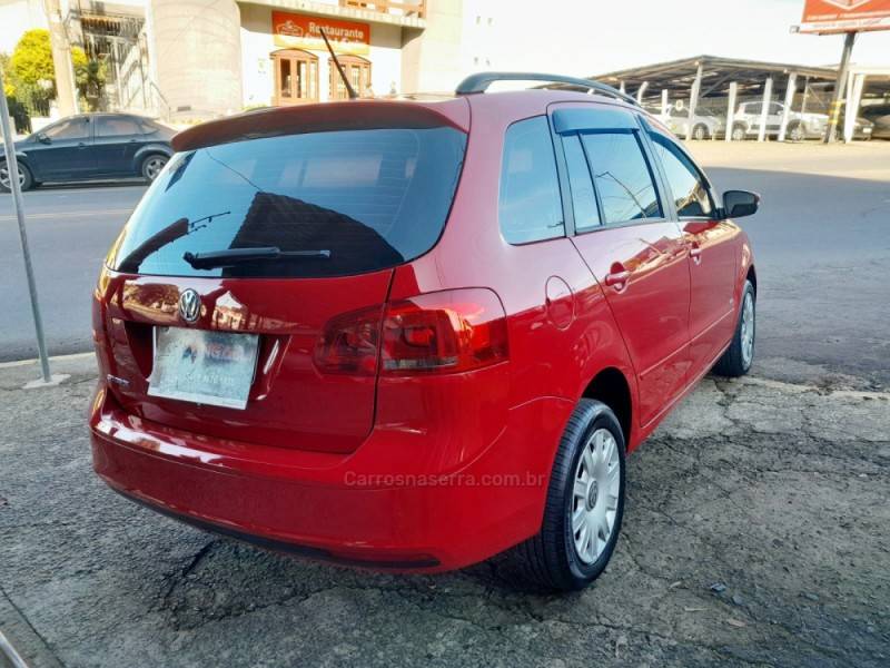 VOLKSWAGEN - SPACEFOX - 2013/2013 - Vermelha - R$ 41.900,00