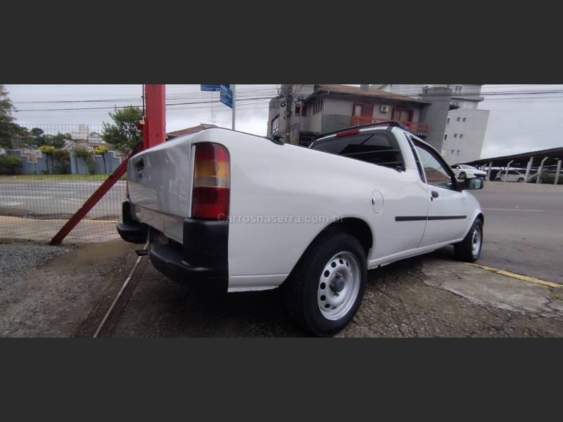 FORD - COURIER - 2003/2003 - Branca - R$ 24.900,00