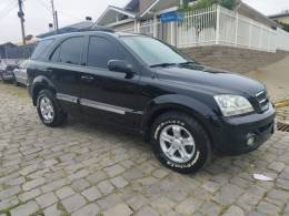 KIA MOTORS - SORENTO - 2005/2005 - Preta - R$ 46.900,00