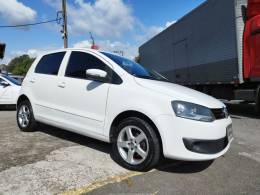 VOLKSWAGEN - FOX - 2011/2012 - Branca - R$ 38.900,00