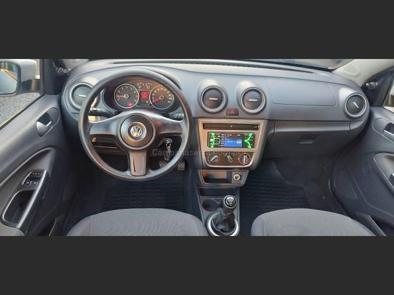 VOLKSWAGEN - VOYAGE - 2013/2013 - Prata - Sob Consulta