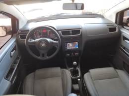 VOLKSWAGEN - FOX - 2011/2012 - Branca - R$ 38.900,00