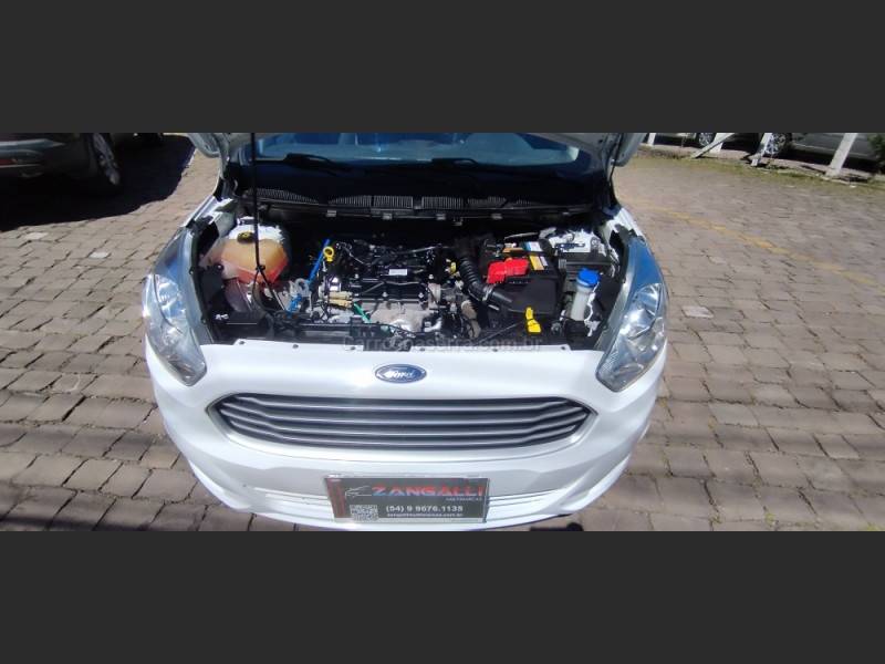 FORD - KA + - 2017/2018 - Branca - R$ 43.900,00