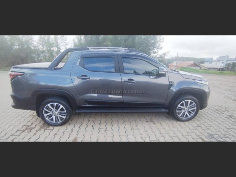 FIAT - STRADA - 2023/2023 - Cinza - R$ 114.900,00