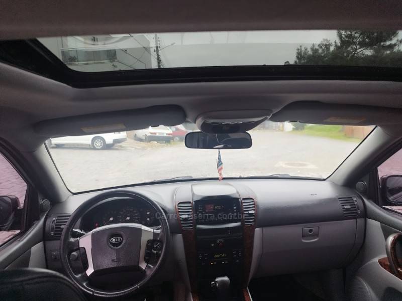 KIA MOTORS - SORENTO - 2005/2005 - Preta - R$ 46.900,00