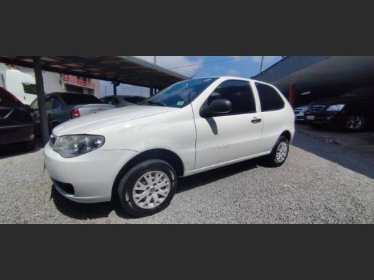 FIAT - PALIO - 2013/2013 - Branca - R$ 26.500,00